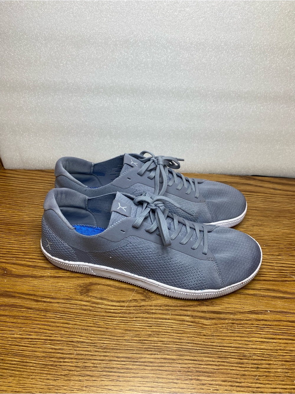 Flux Adapt Trainer Grey Barefoot Athletic Knit Shoes Sneaker Mens Size 12.5